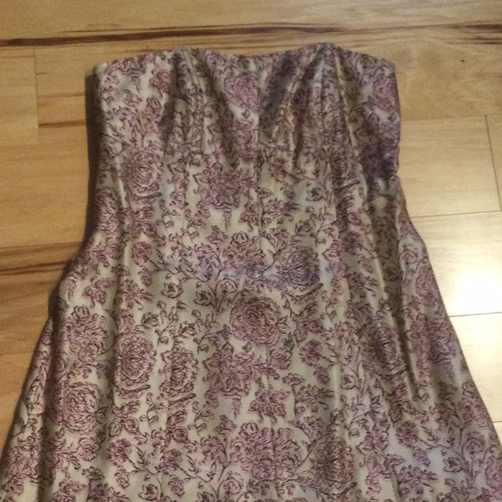 Vintage pattern silk strapless party dress